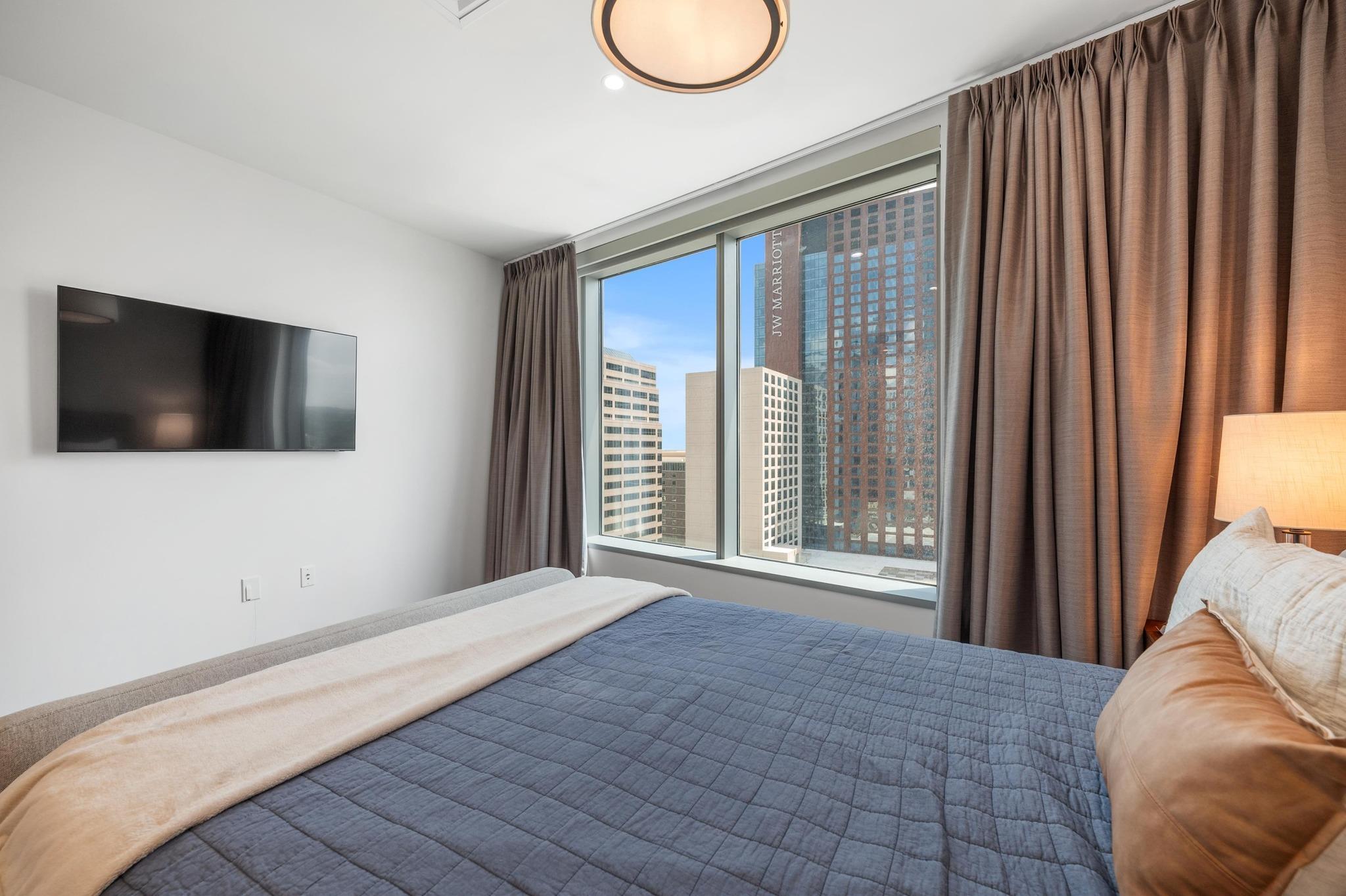 200 Congress Ave # 19F