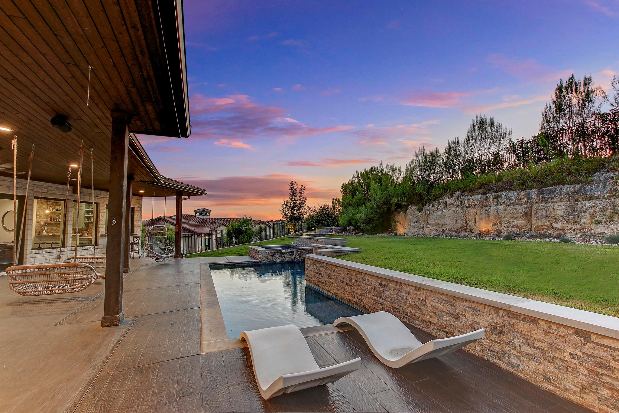 102 Canyon Turn TRL