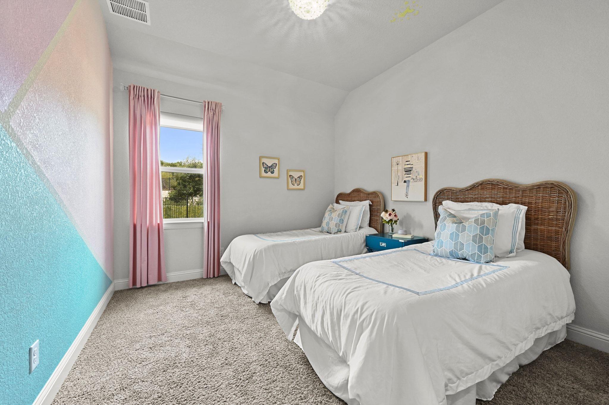 216 Vista Village CV