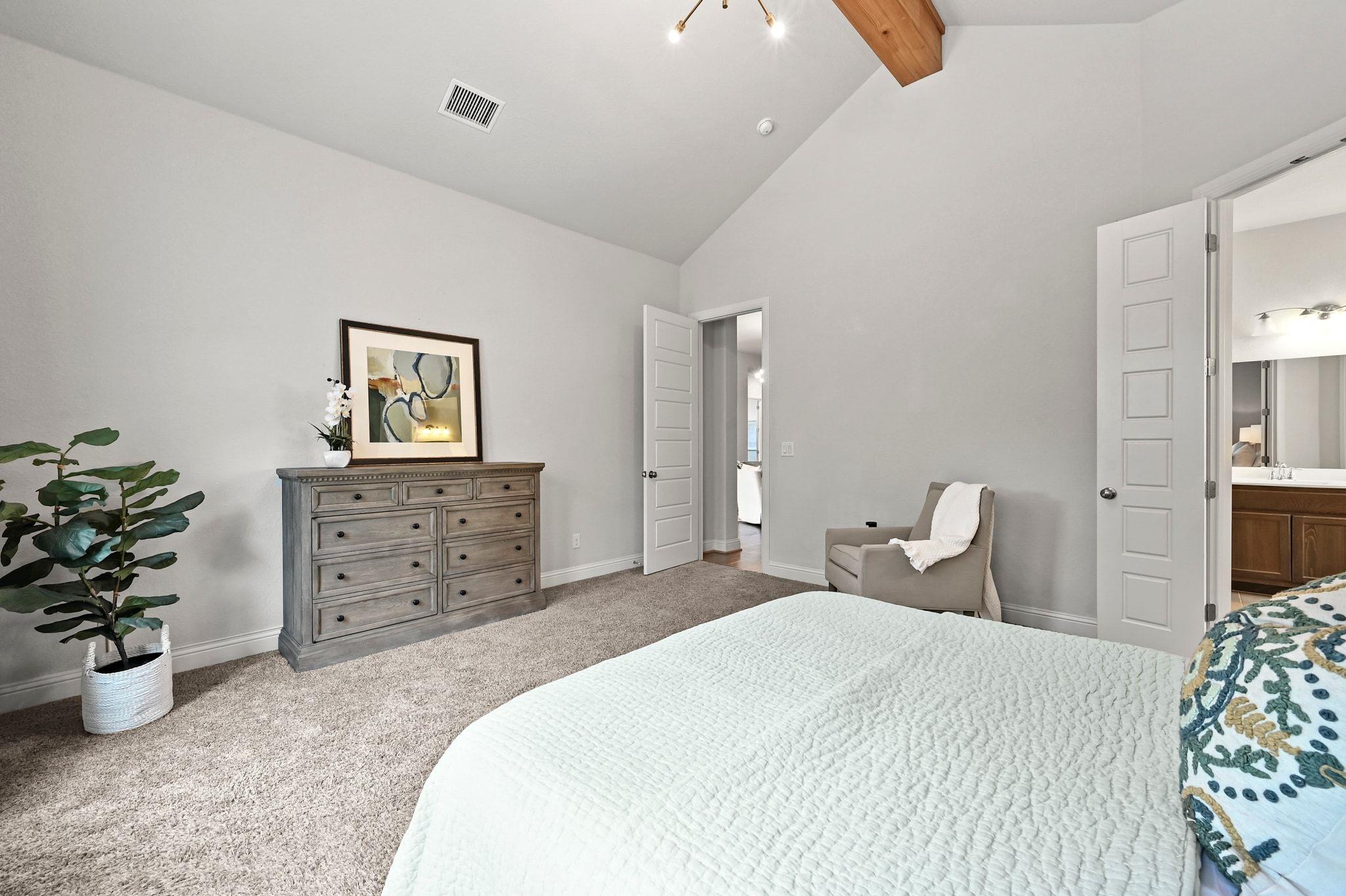 216 Vista Village CV