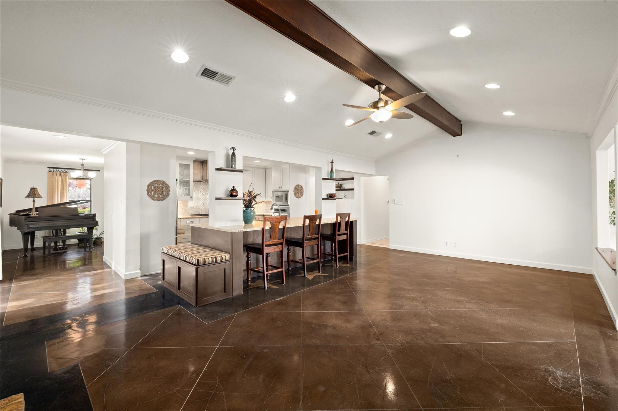 8709 Oakmountain CIR