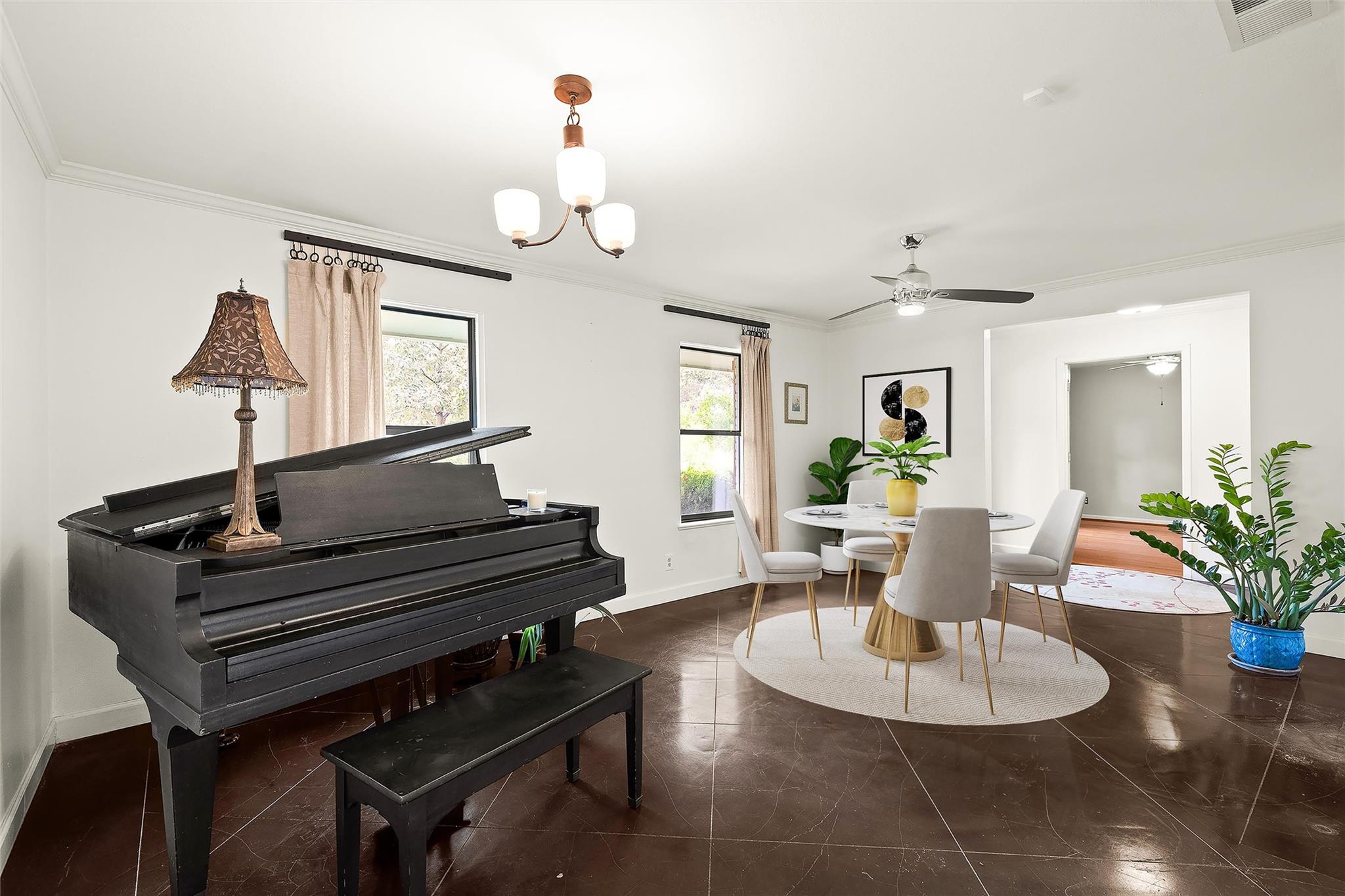 8709 Oakmountain CIR