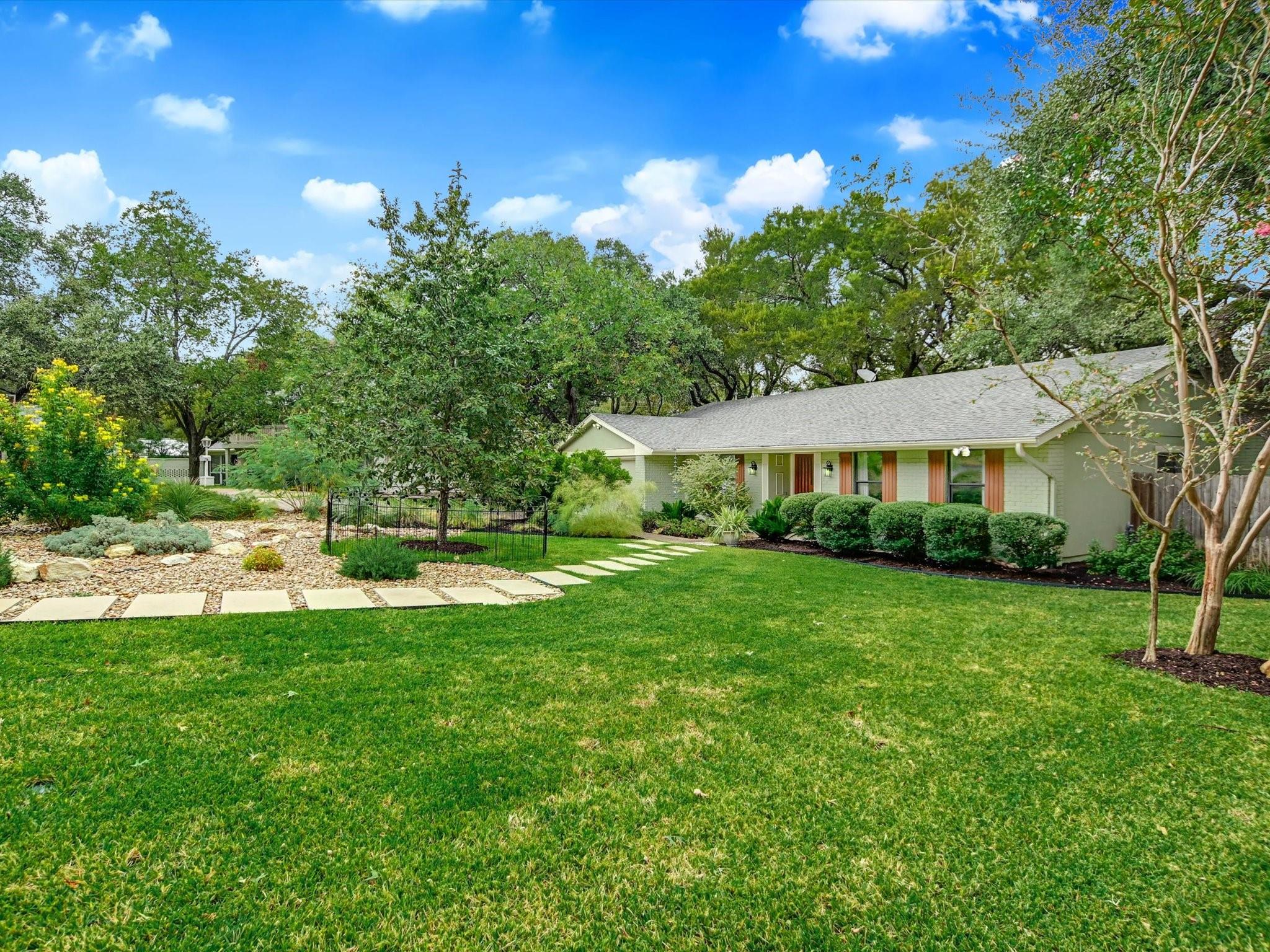 8709 Oakmountain CIR