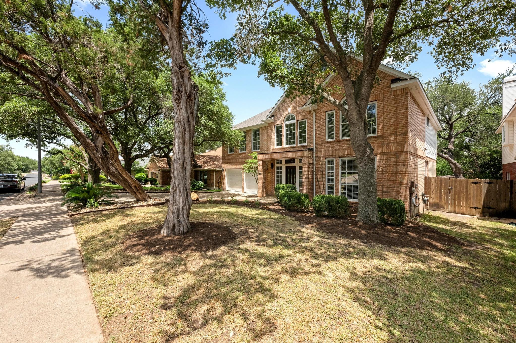 7517 Robert Kleburg LN