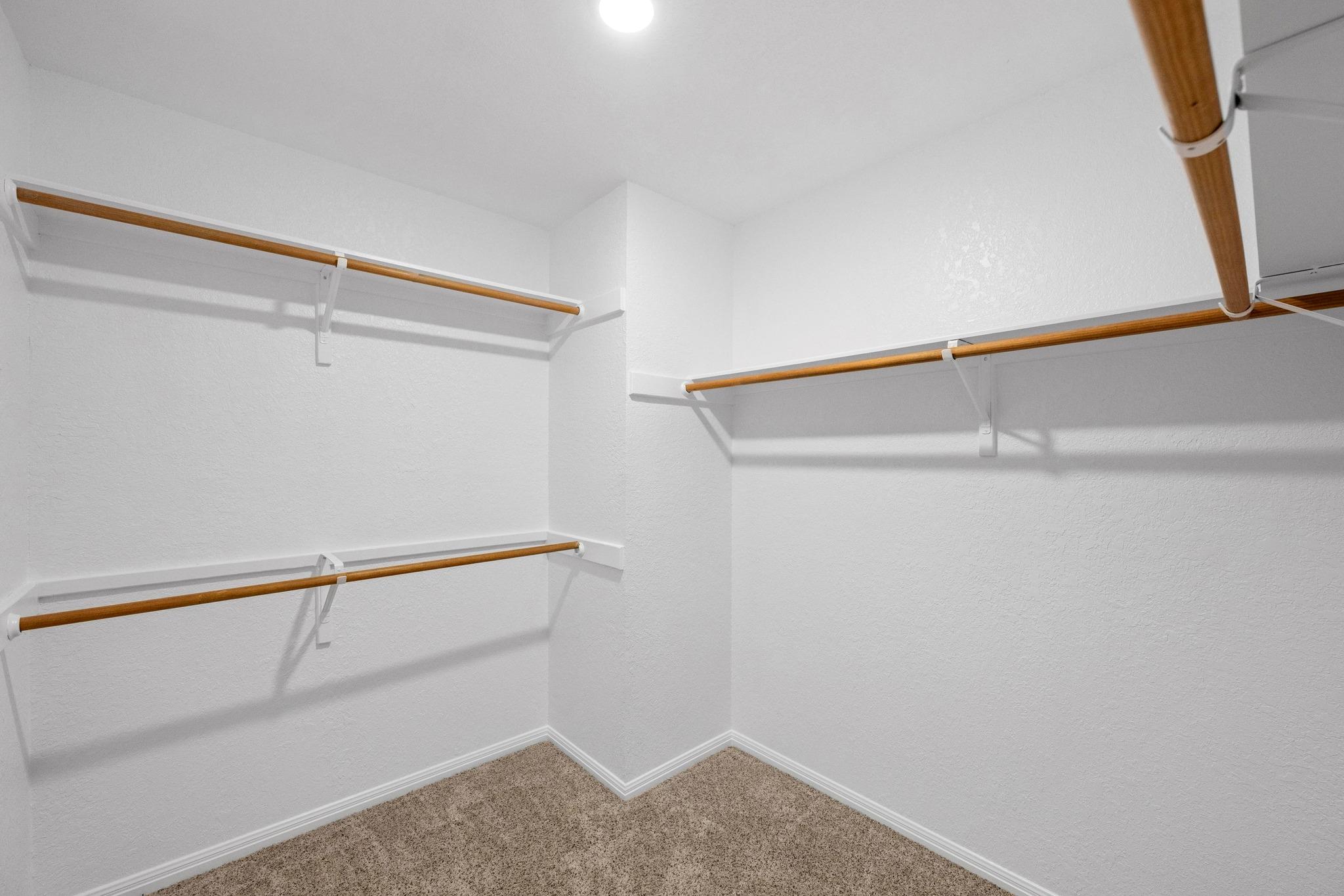 7517 Robert Kleburg LN