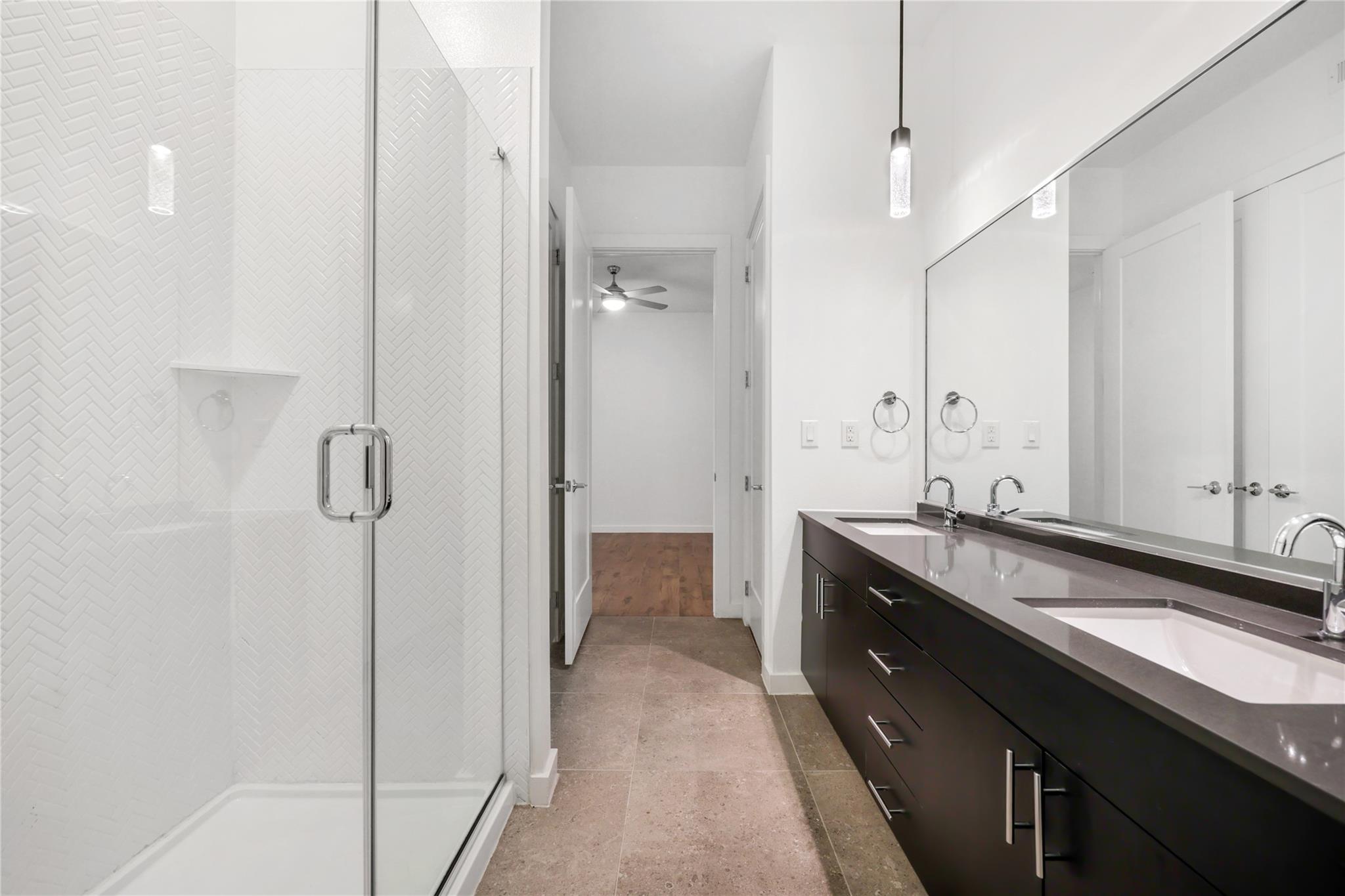 4801 Springdale RD # 1005