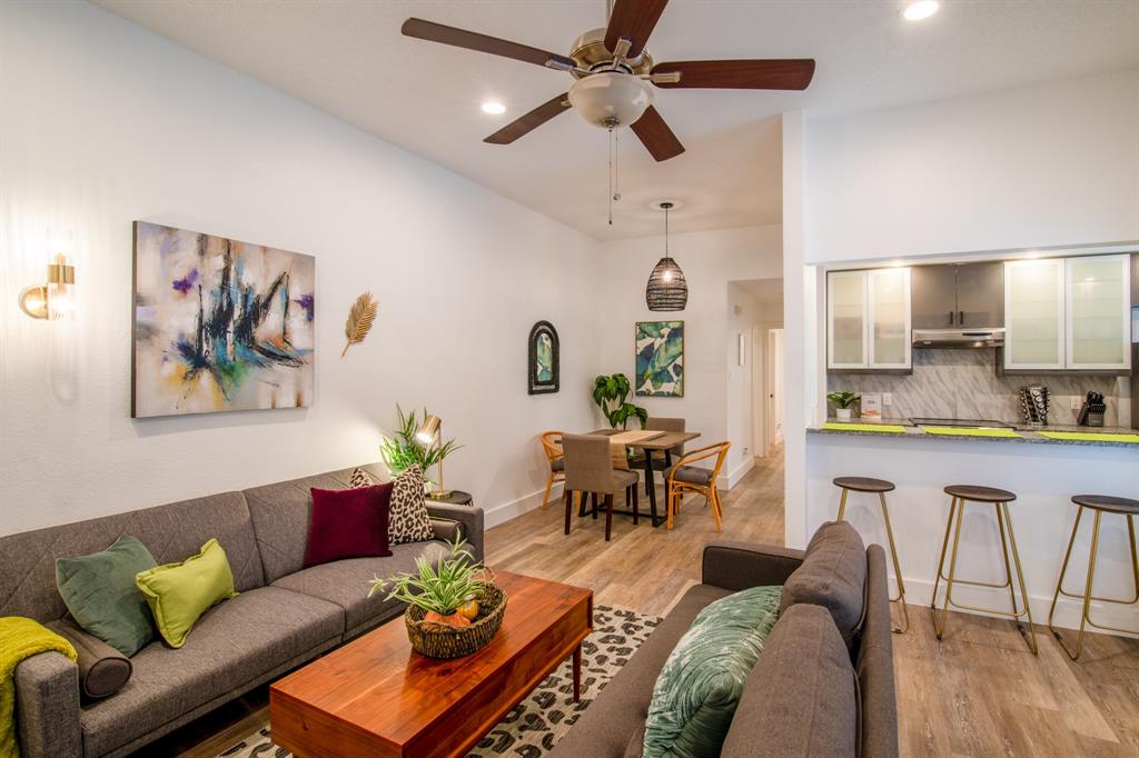 11018 Southwest Oaks BLVD # B