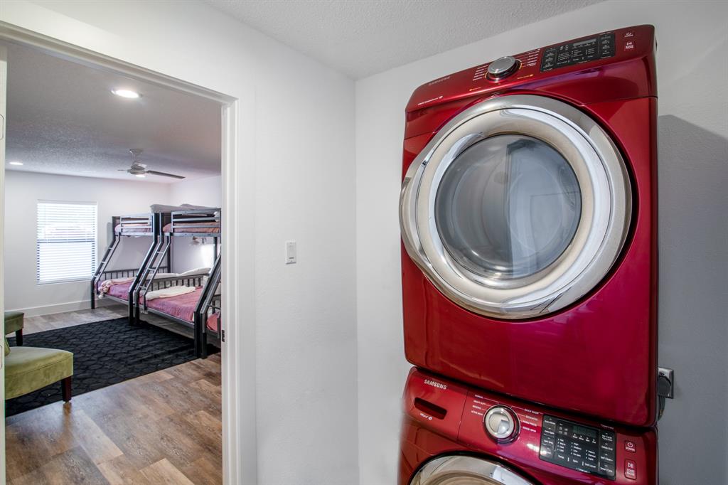 11018 Southwest Oaks BLVD # B