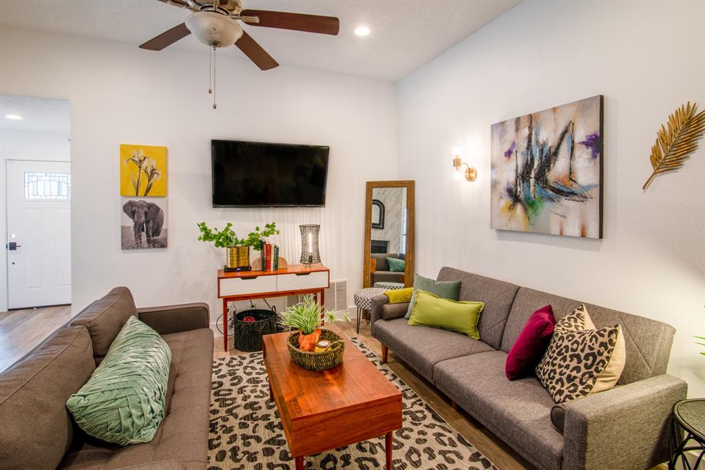 11018 Southwest Oaks BLVD # B