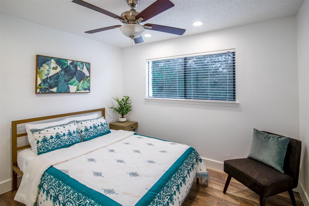 11018 Southwest Oaks BLVD # B