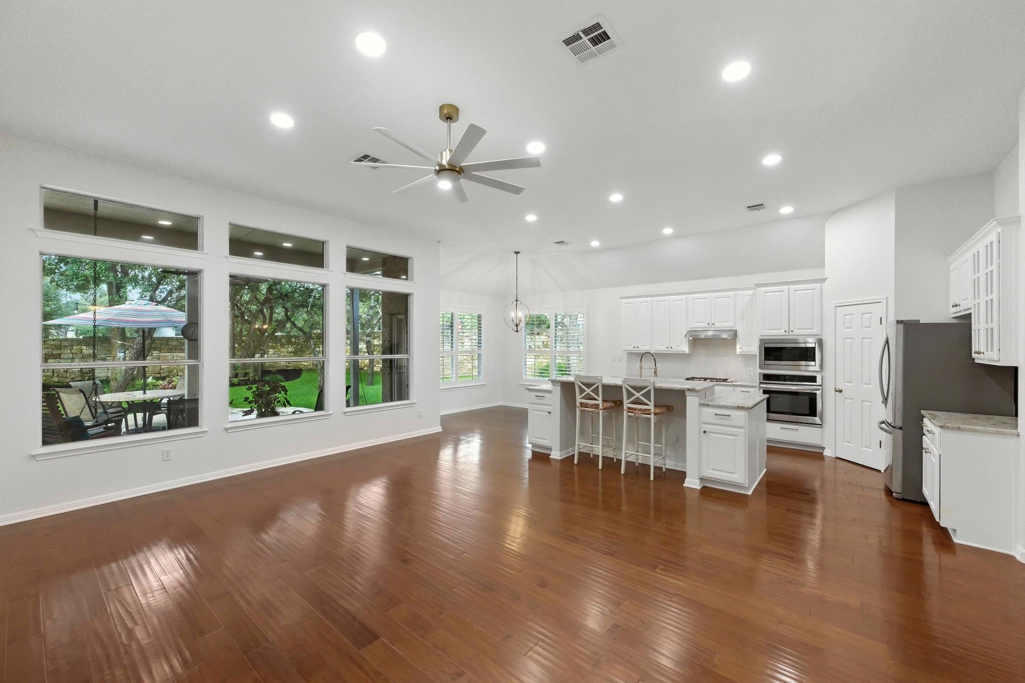 6933 Hansa LOOP