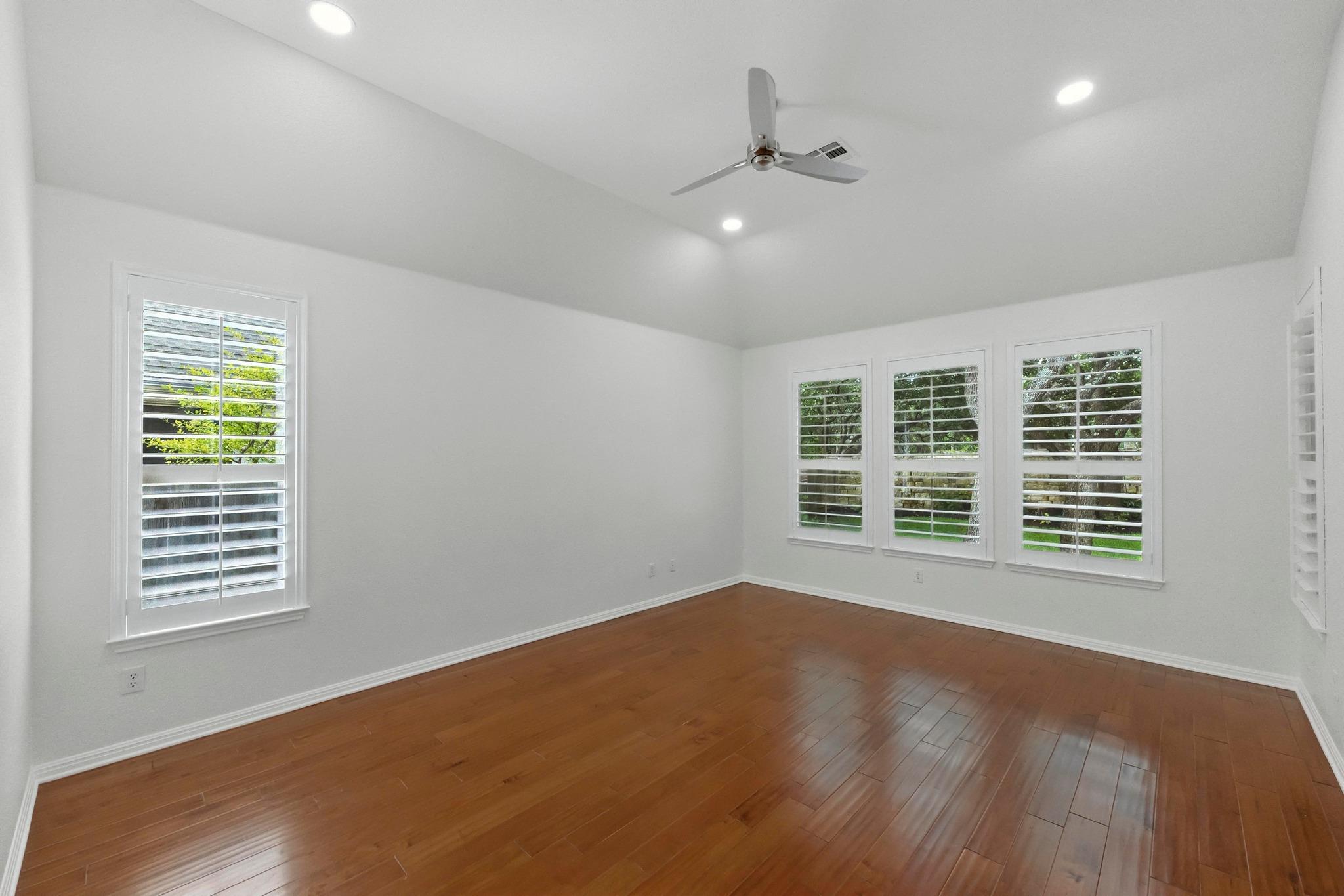 6933 Hansa LOOP