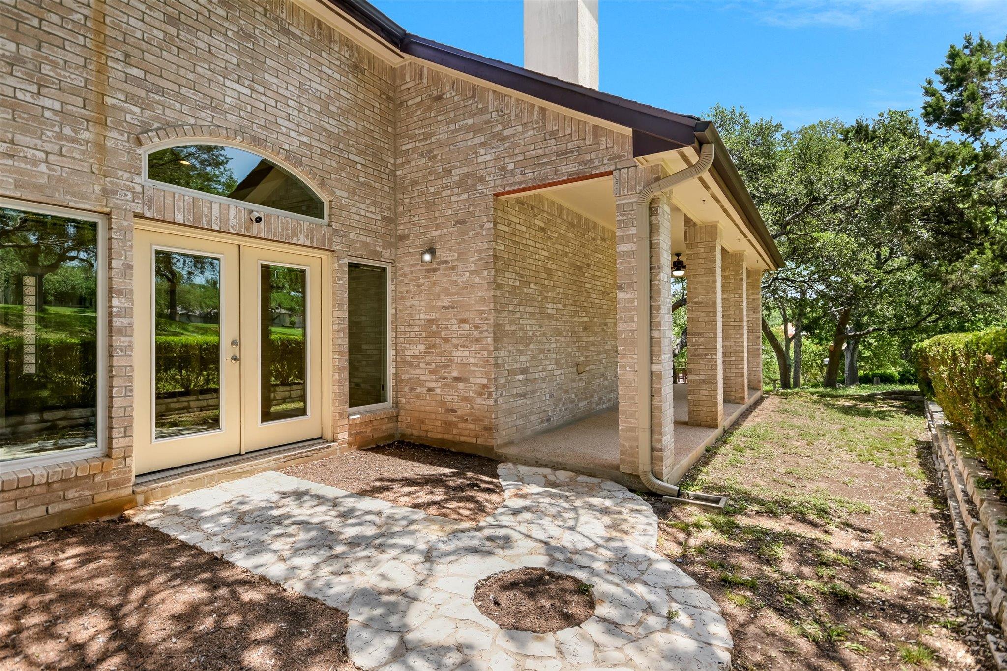 138 Top O The Lake DR