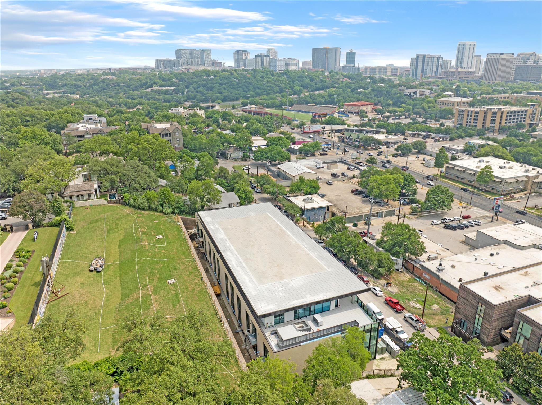 1006 Baylor ST # 203