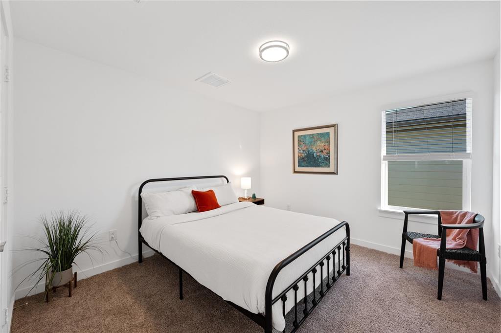 7504 Daves Landing DR