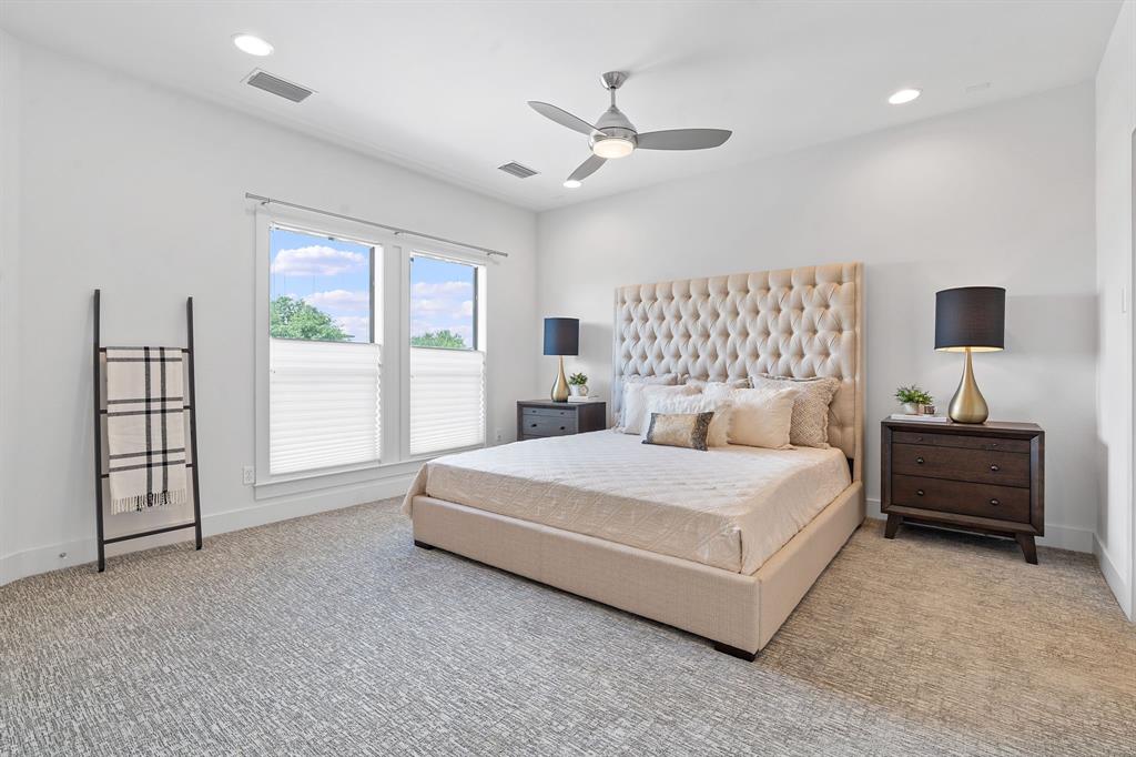 1305 Exposition BLVD # 4