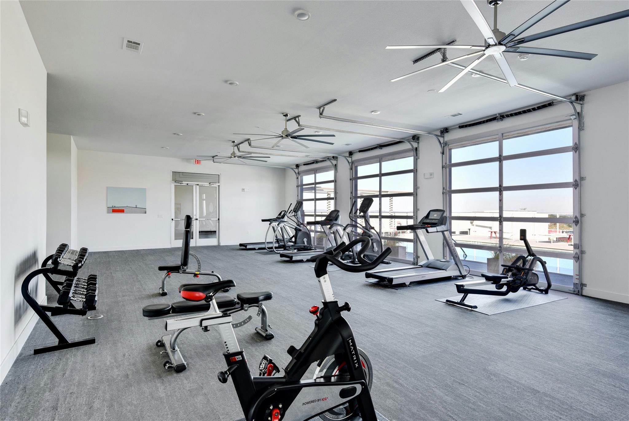 4361 S Congress Ave # 402