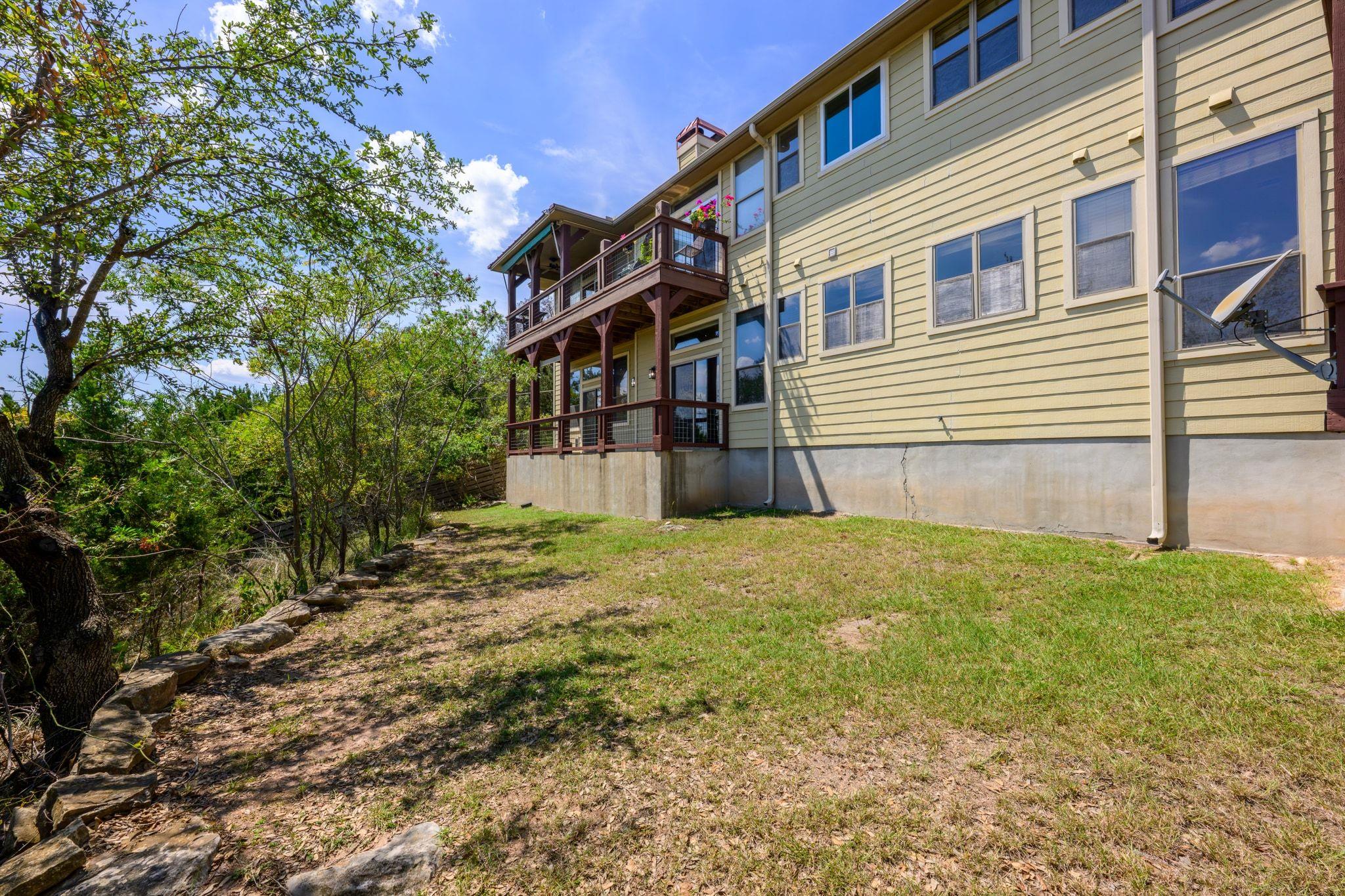 1101 OAK HURST RD # 101