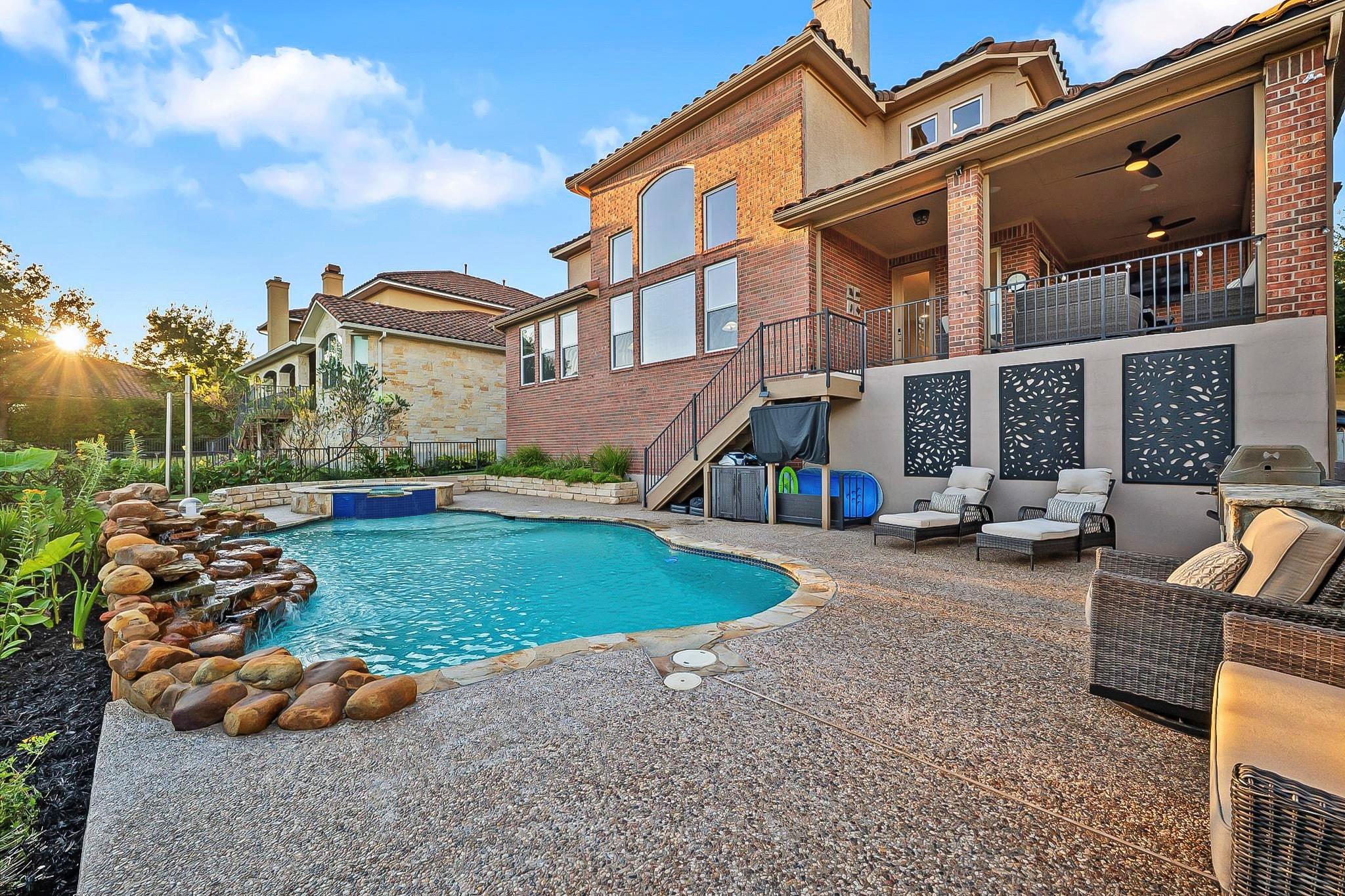 15021 SPILLMAN RANCH LOOP