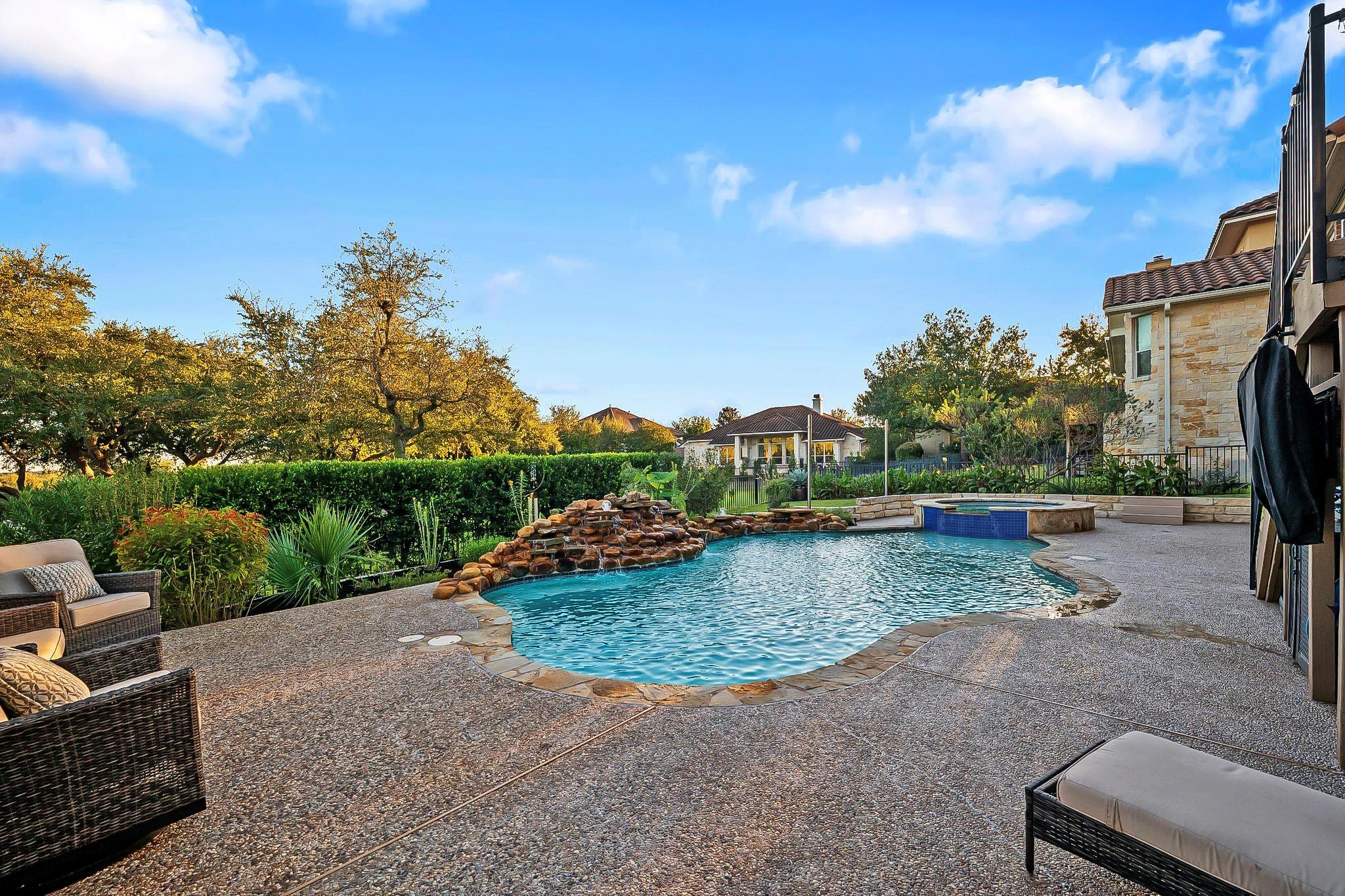 15021 SPILLMAN RANCH LOOP