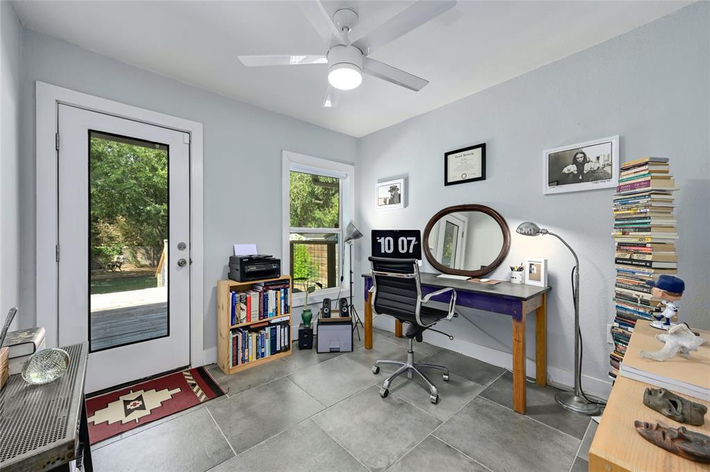 1209 Bentwood RD
