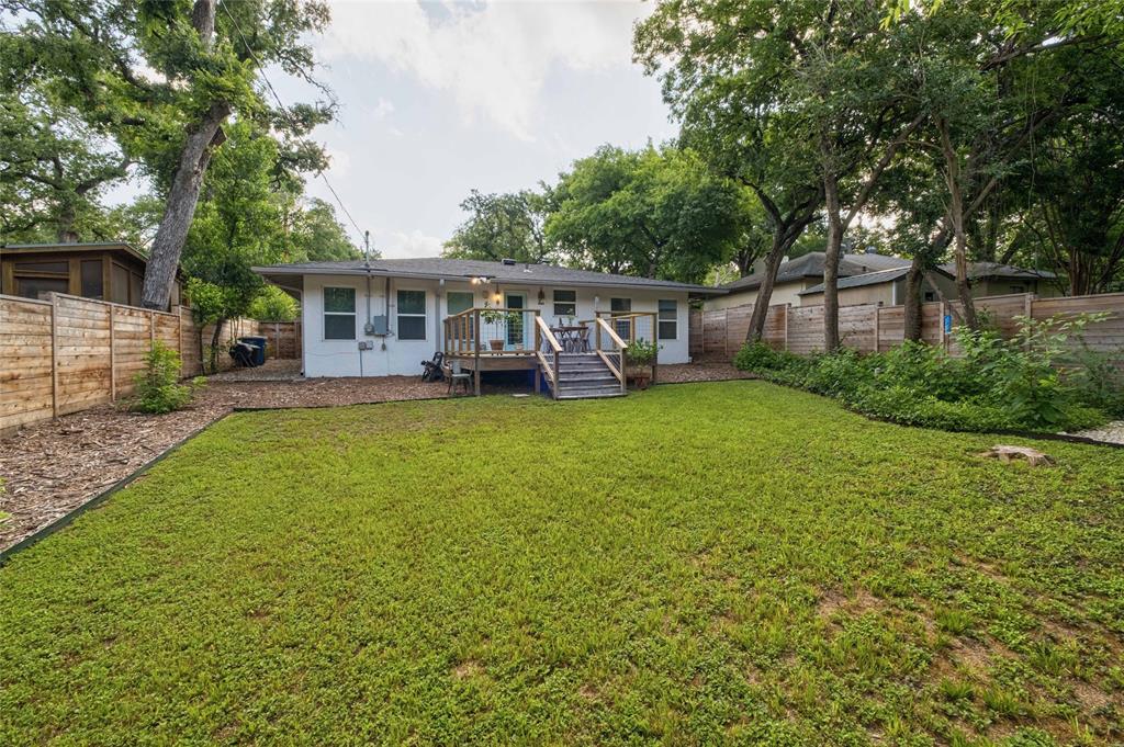 1209 Bentwood RD