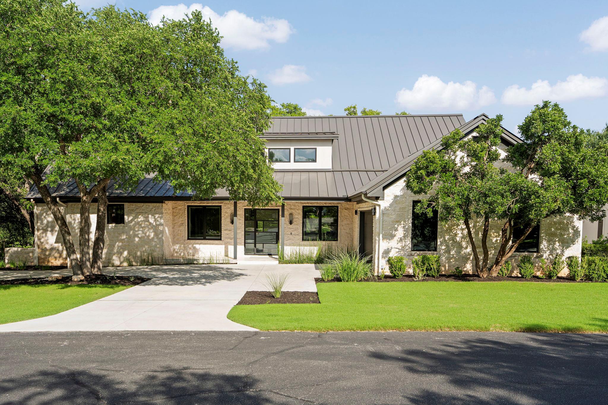 12 Treehaven LN