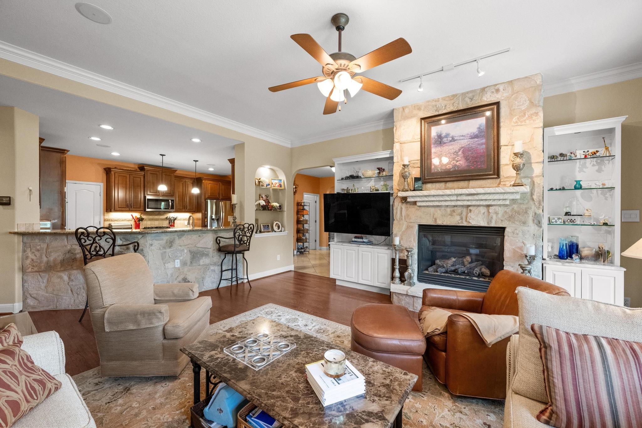 11313 Hollister DR