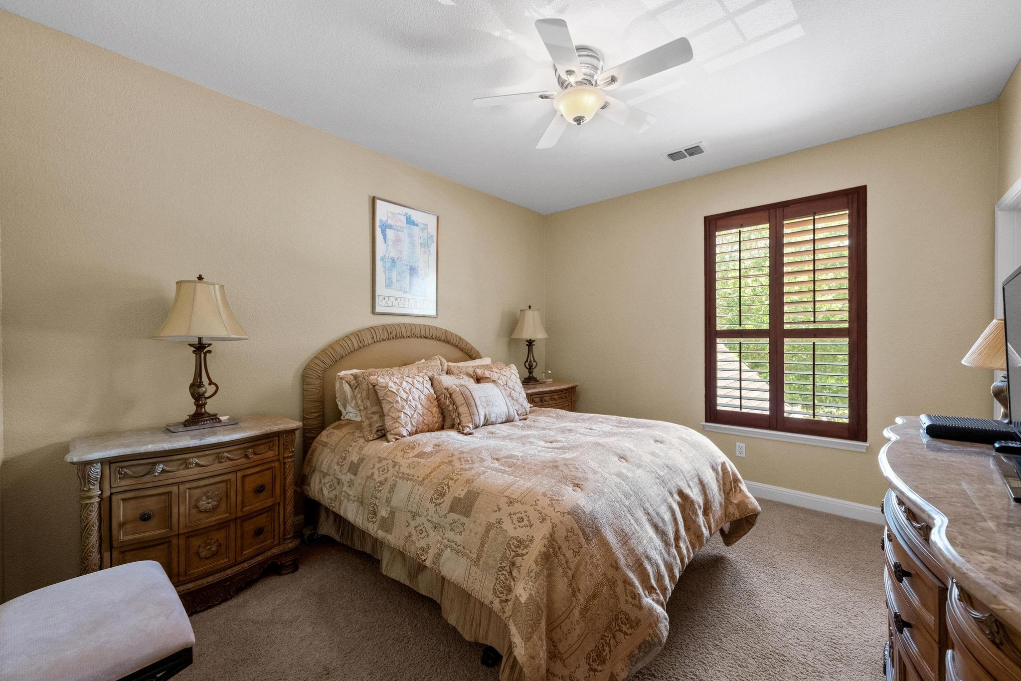11313 Hollister DR