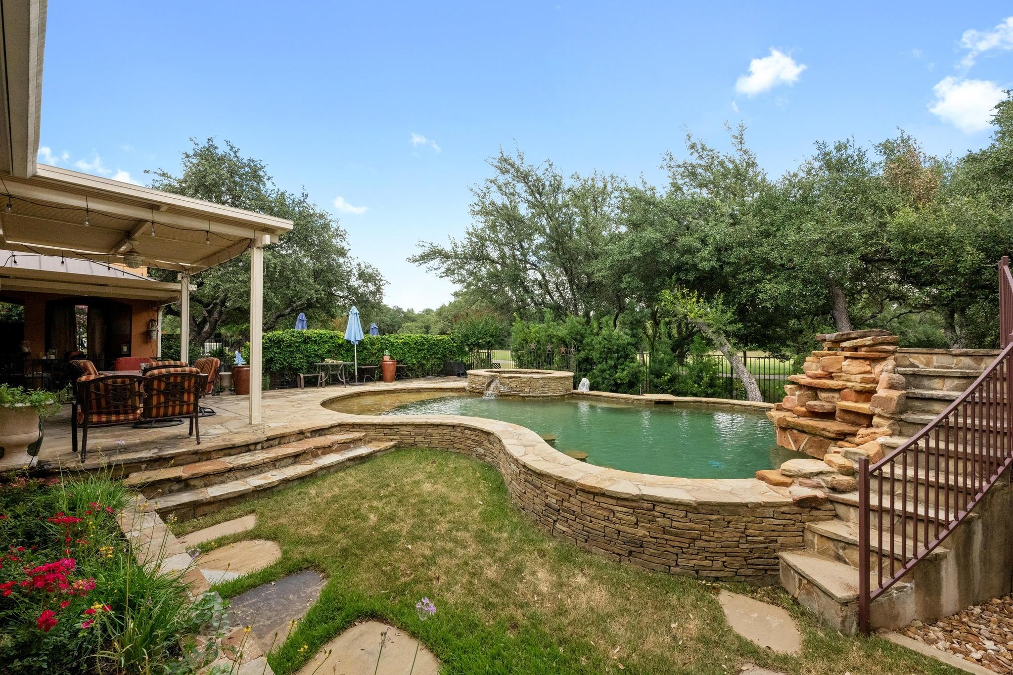 11313 Hollister DR