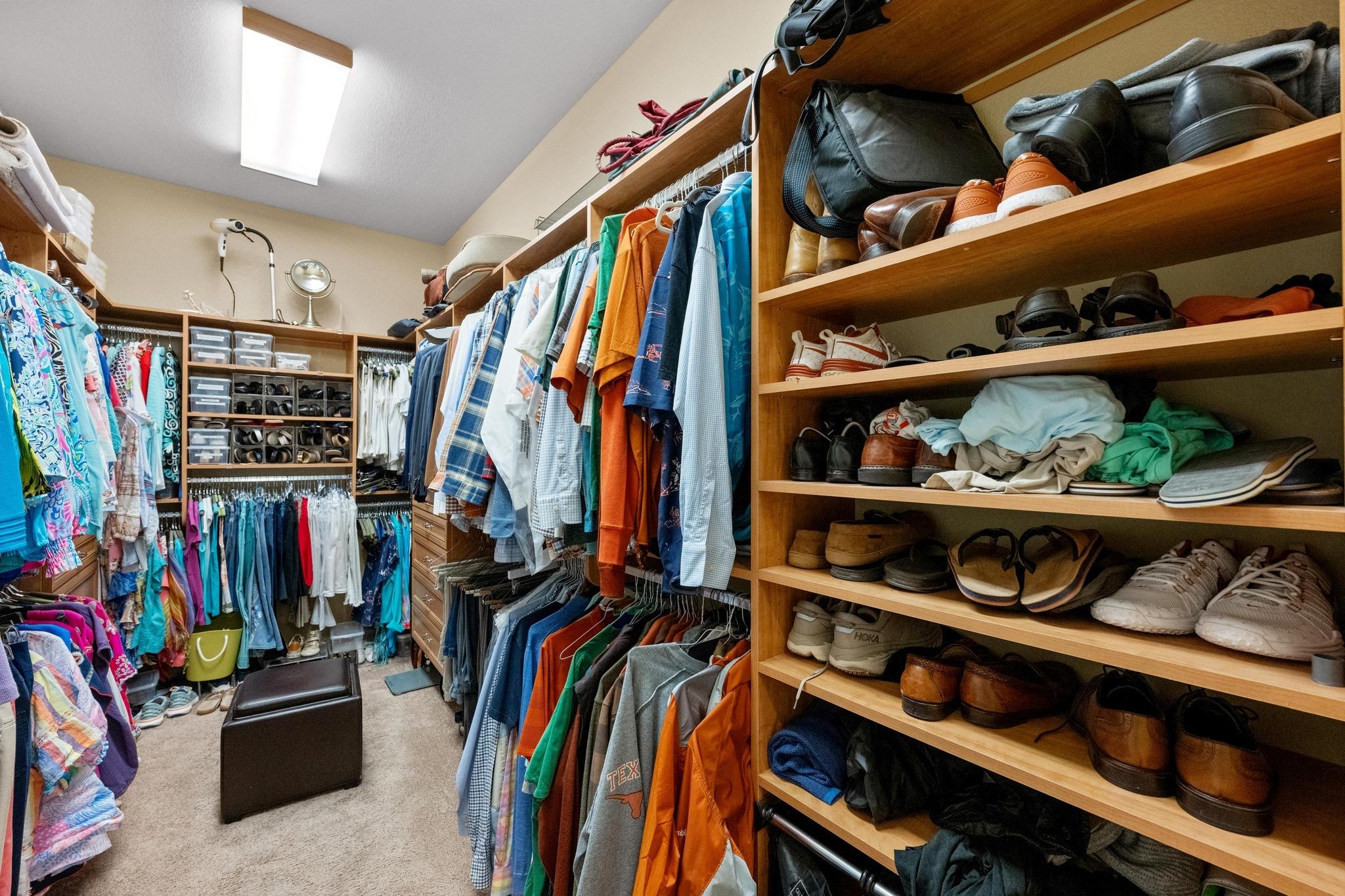 11313 Hollister DR