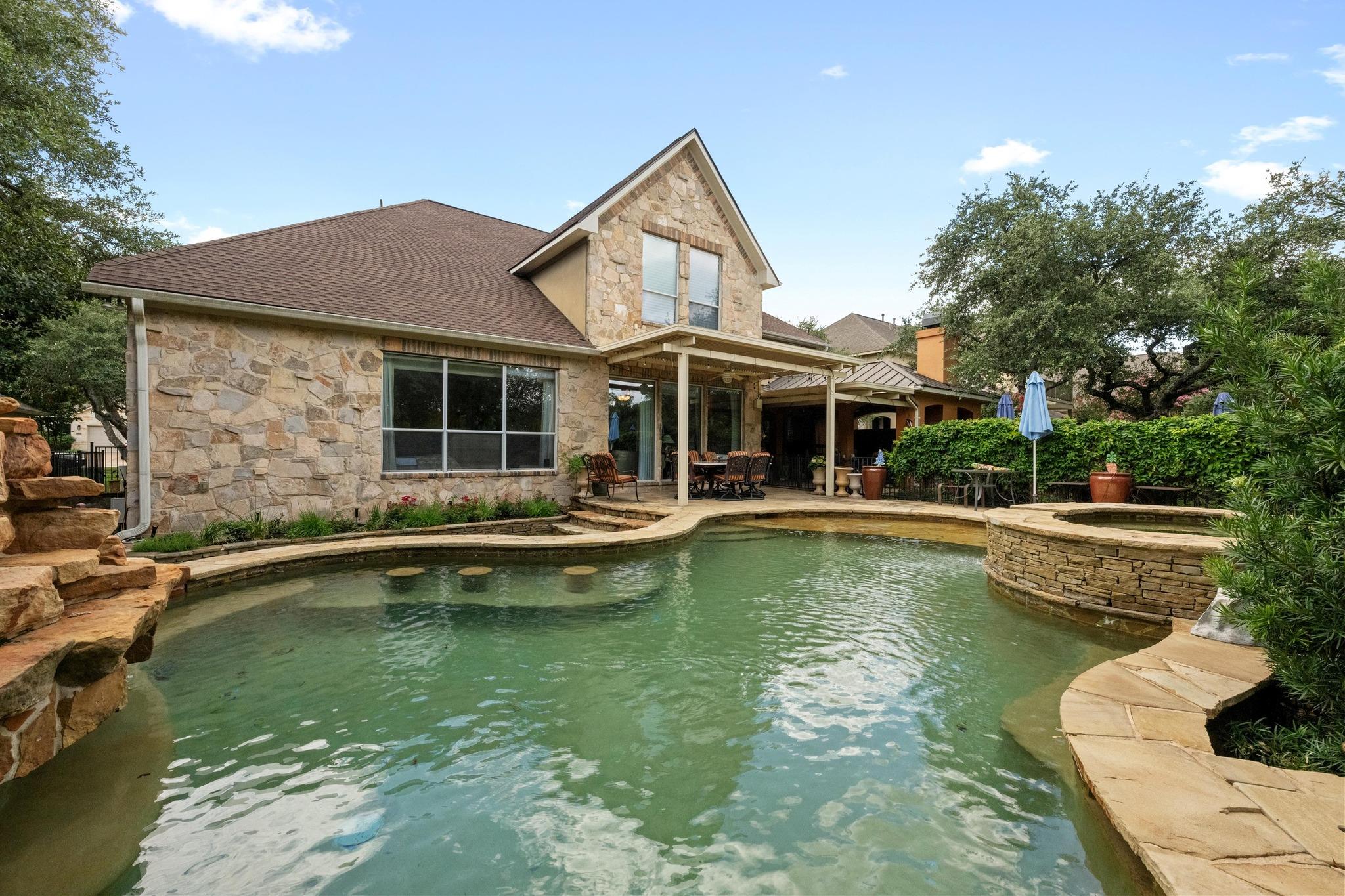 11313 Hollister DR