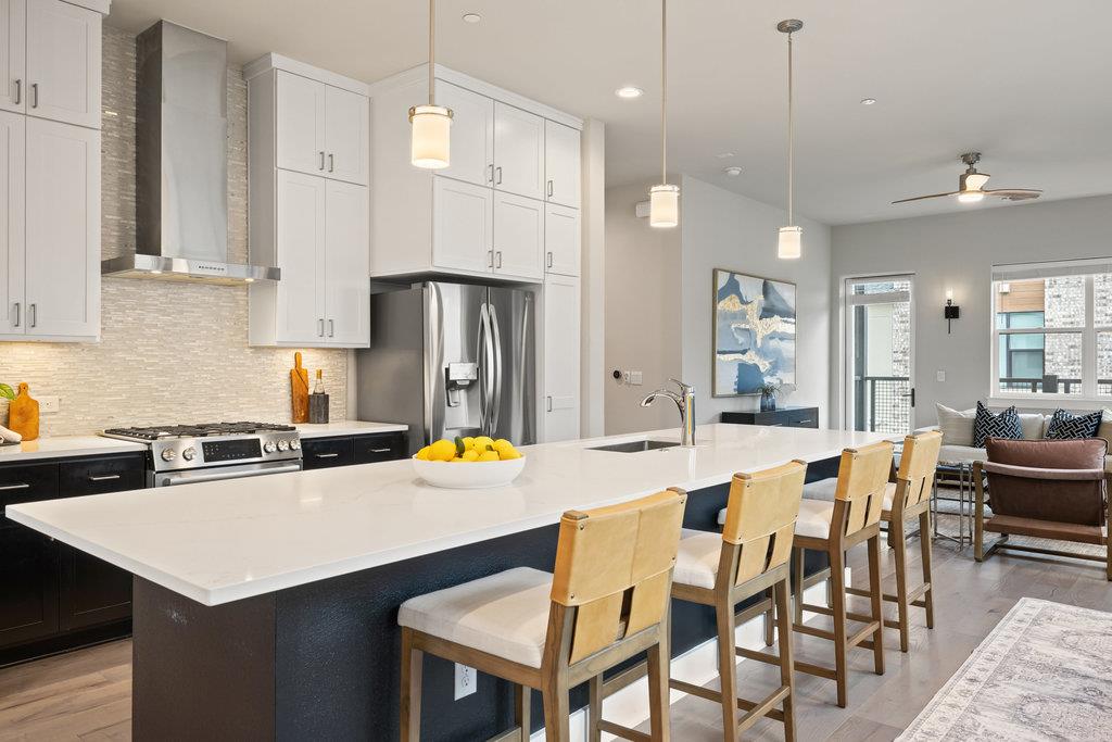 3900 Sightline ST # 127