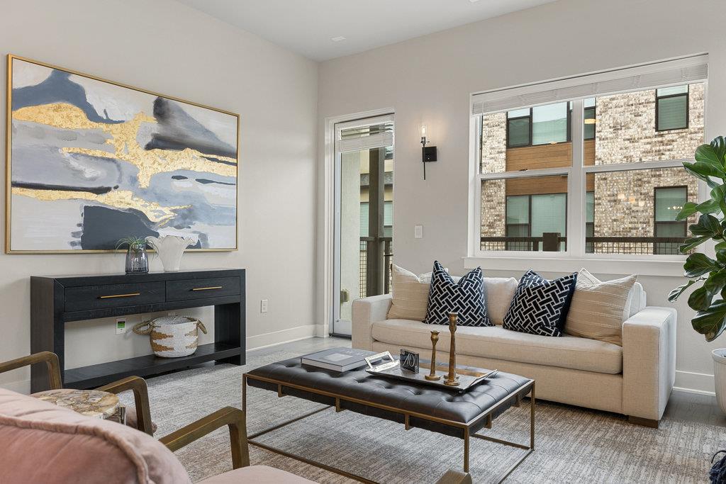 3900 Sightline ST # 127