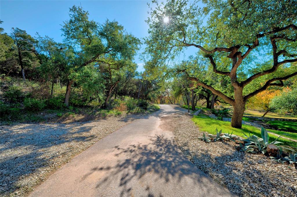 300 Laurel Valley RD