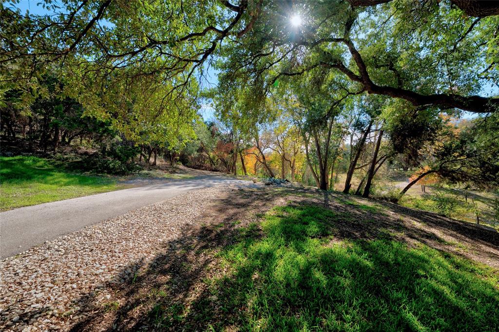 300 Laurel Valley RD