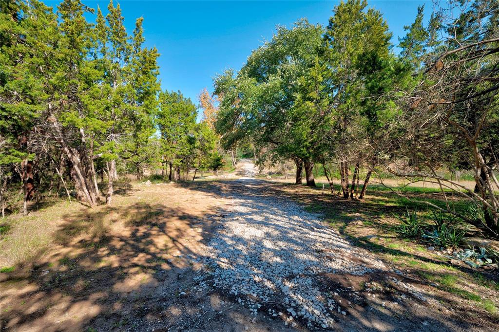 300 Laurel Valley RD