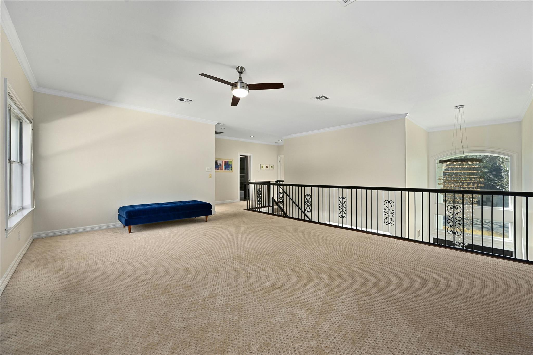 6615 Dogwood Creek DR