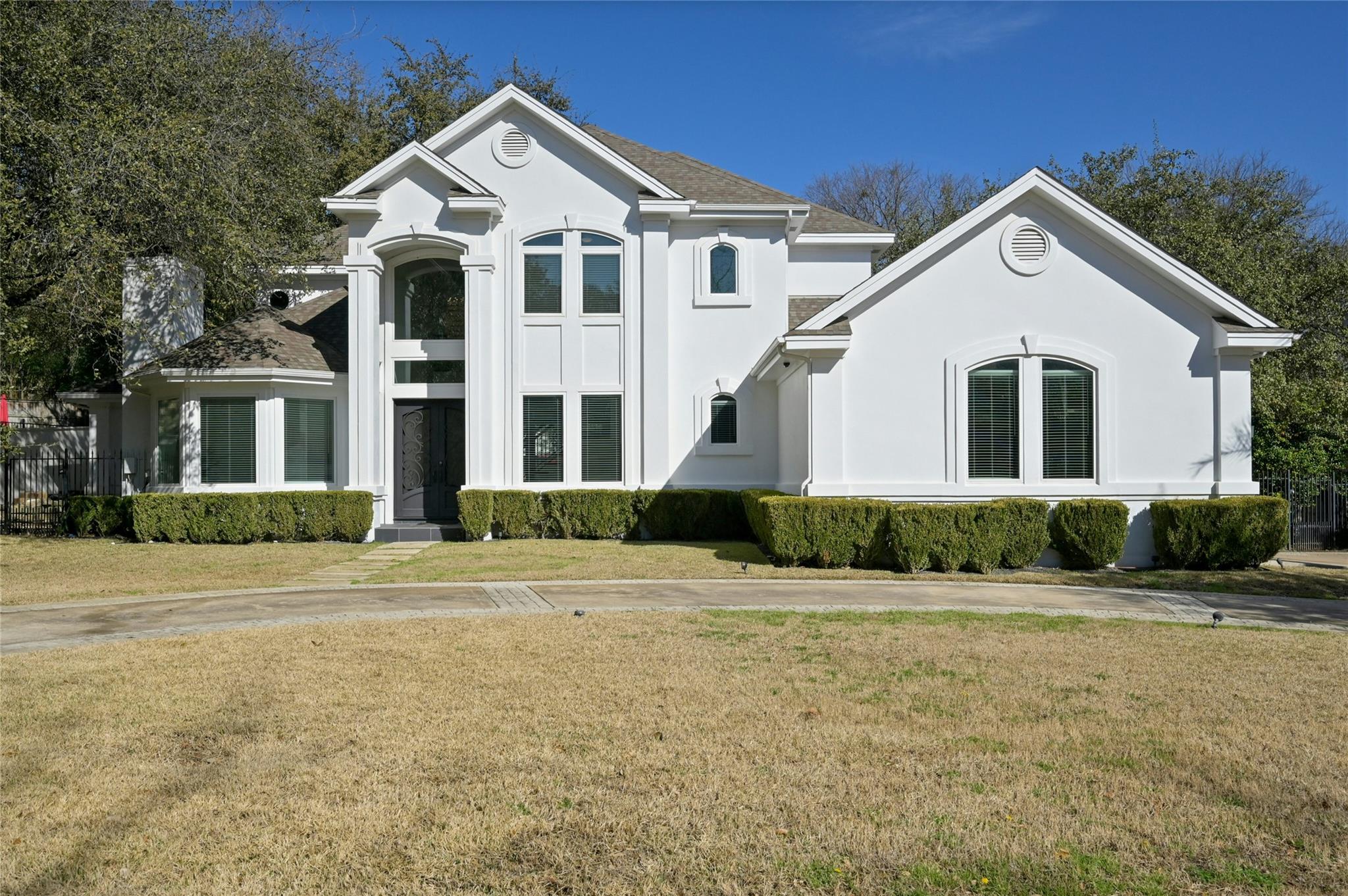 6615 Dogwood Creek DR