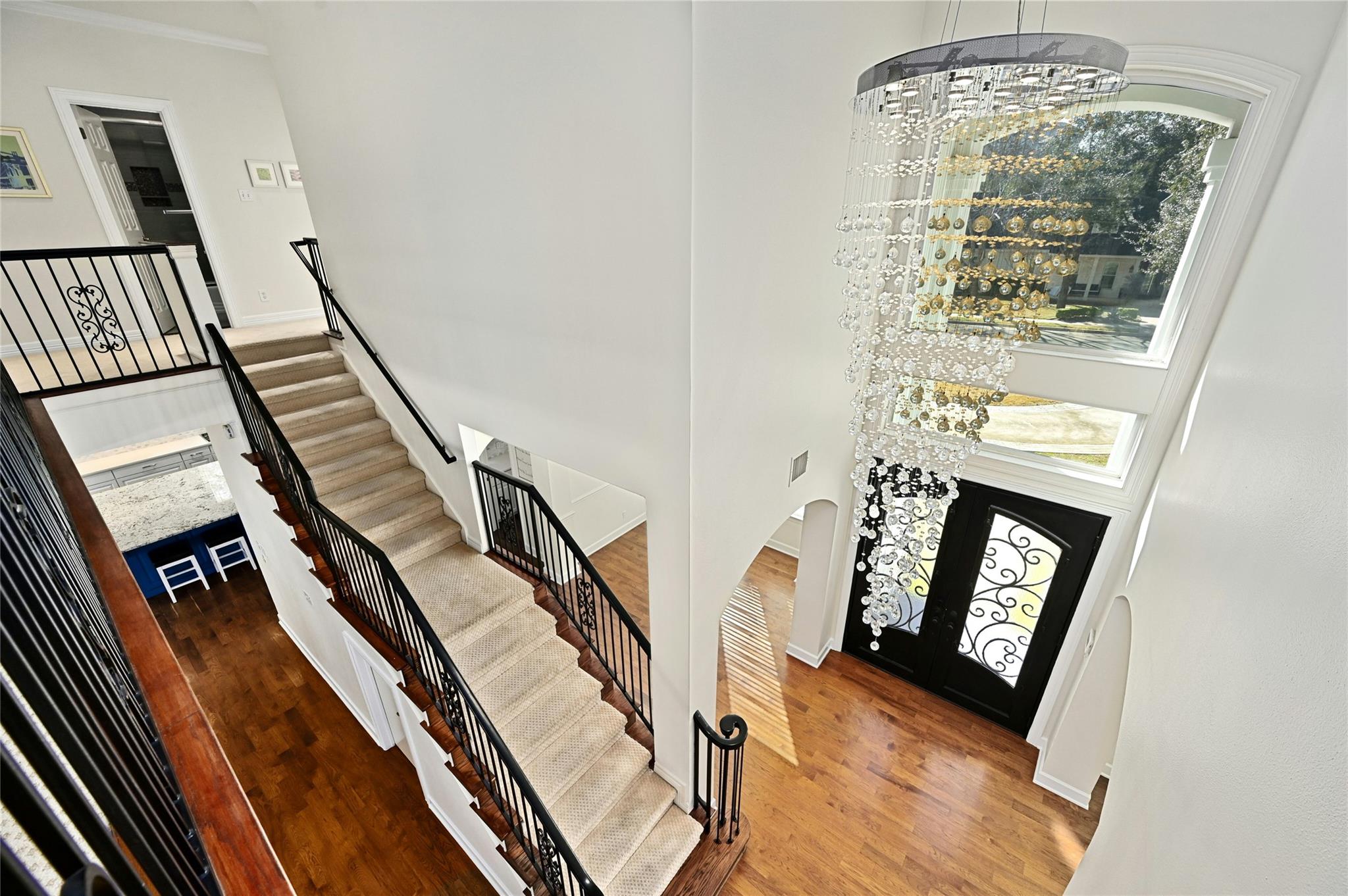 6615 Dogwood Creek DR