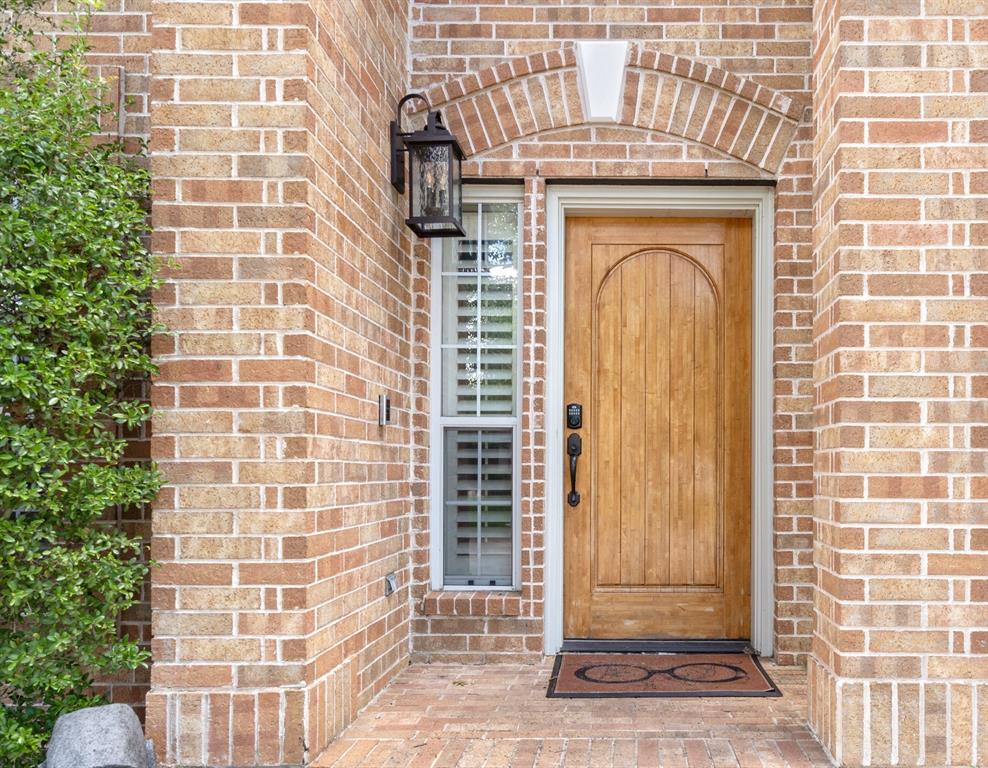 11721 Emerald Falls DR