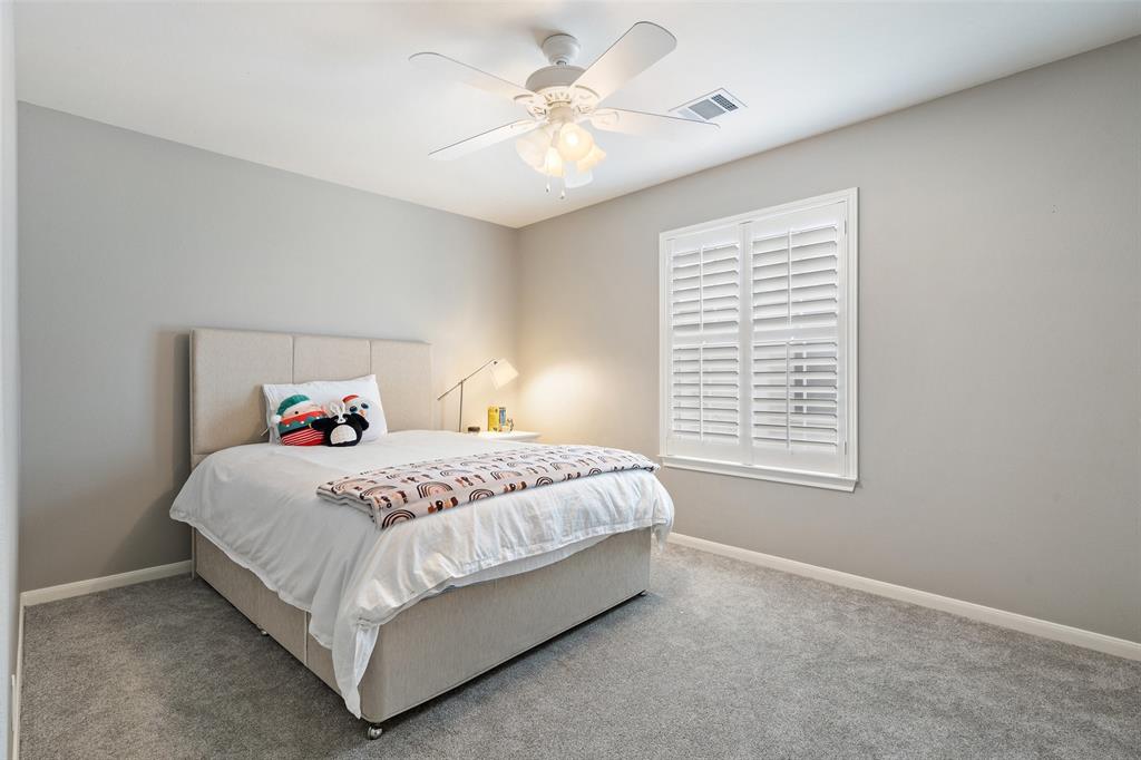 11721 Emerald Falls DR