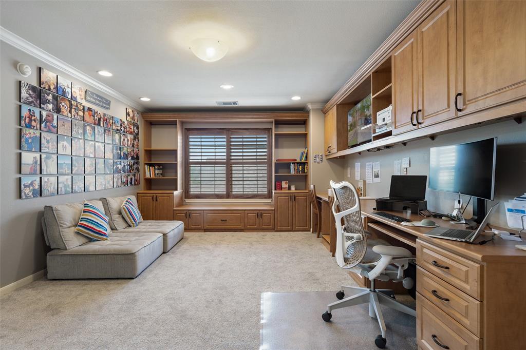 11721 Emerald Falls DR