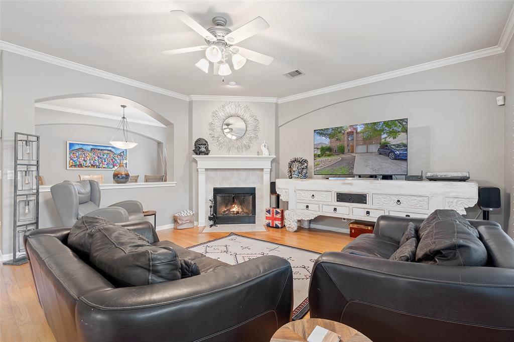 11721 Emerald Falls DR