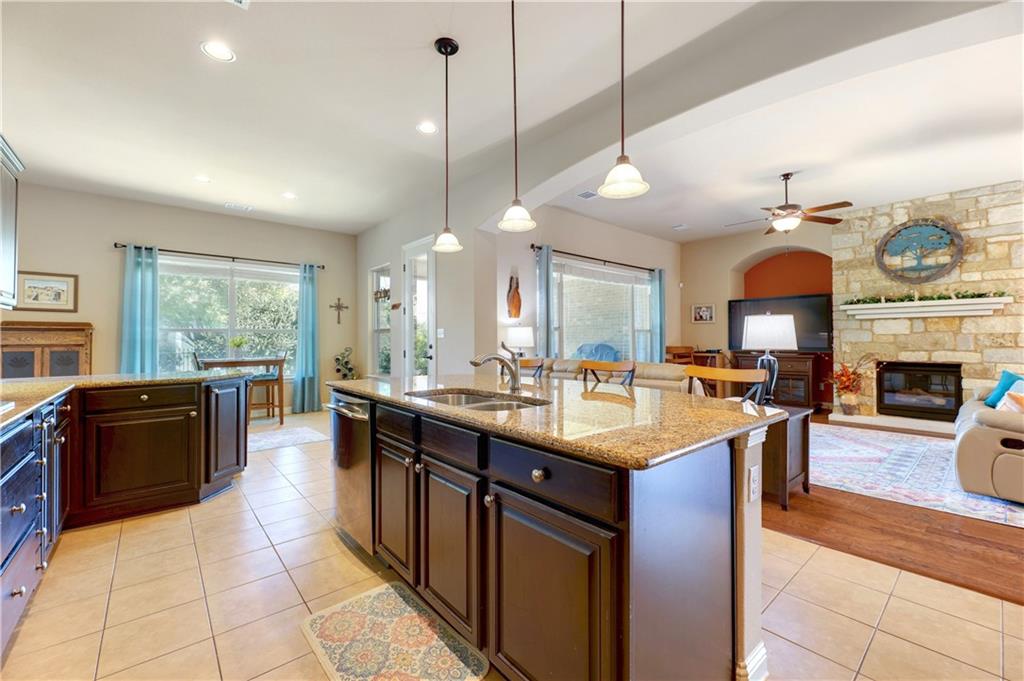 1936 Bold Sundown DR