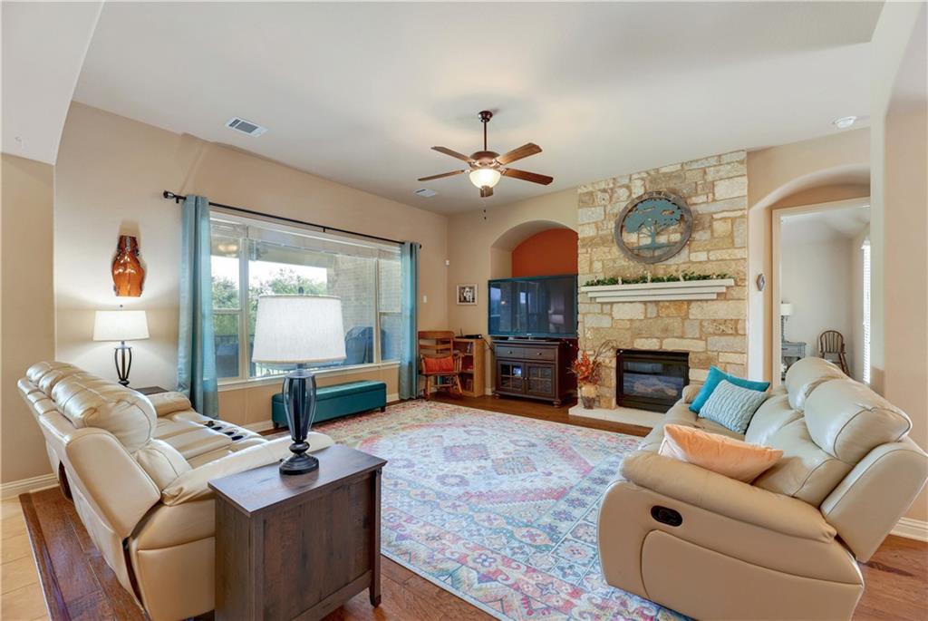 1936 Bold Sundown DR