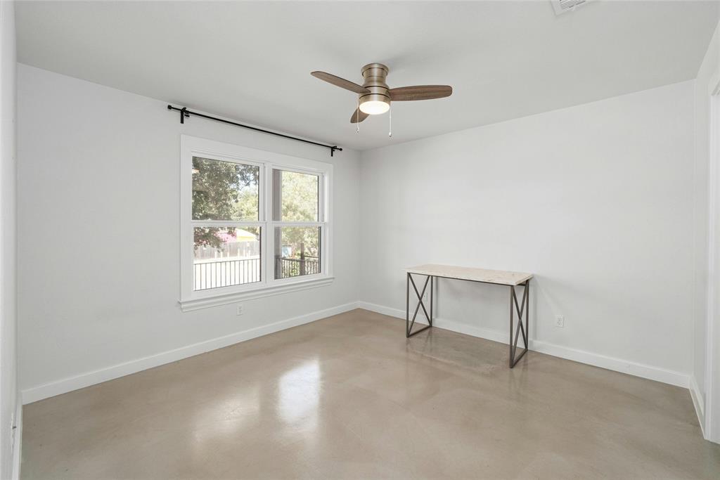 1203 Cedar Ave