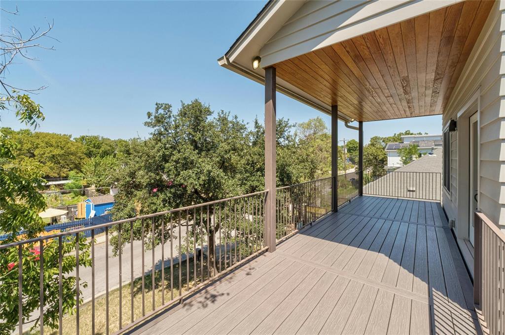 1203 Cedar Ave