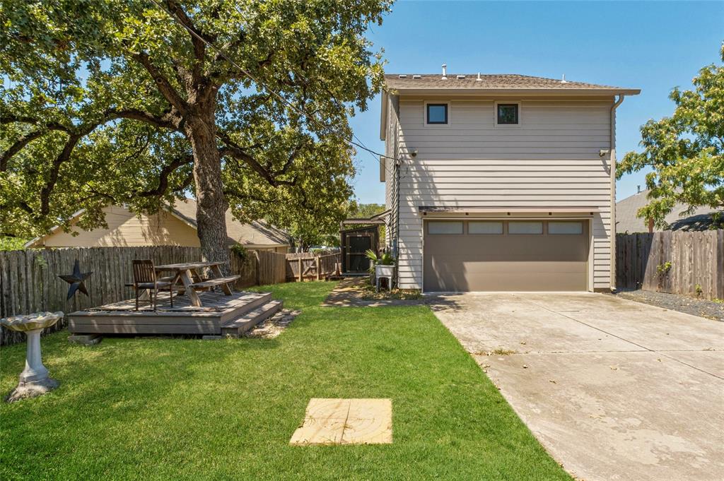 1203 Cedar Ave