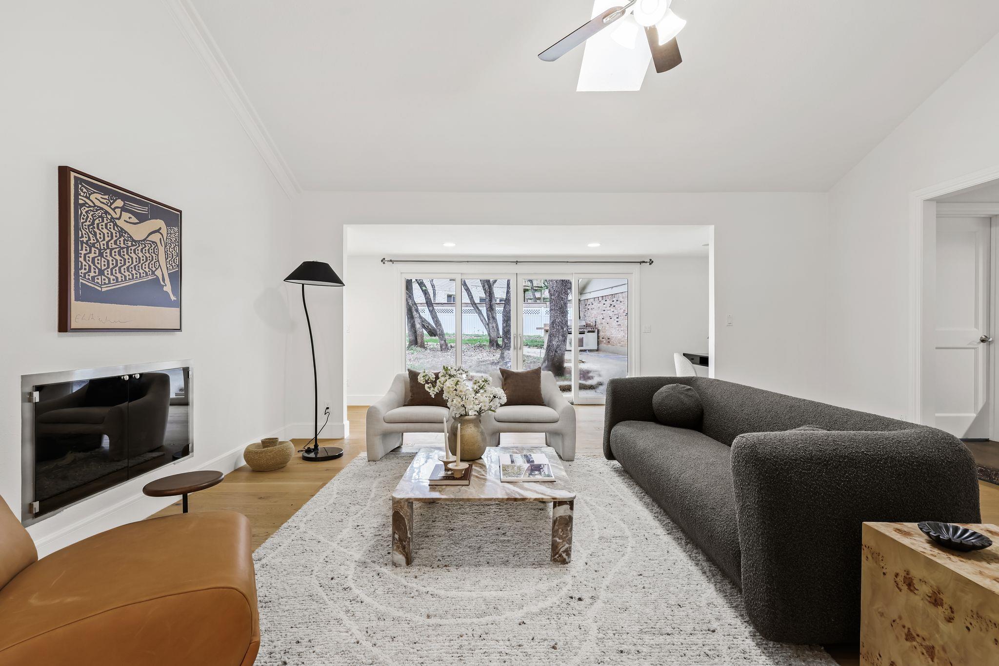 3112 Eanes CIR